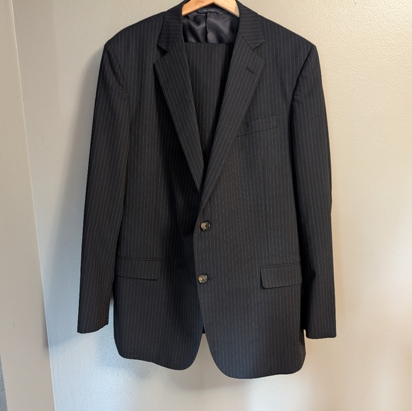 BROOKS COOL Brooks Brothers Men's Dark Navy Blue Pin Stripe Suit 44L/W38 - Picture 1 of 11